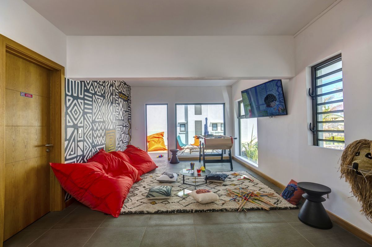 Mythic Suites & Villas - Interior