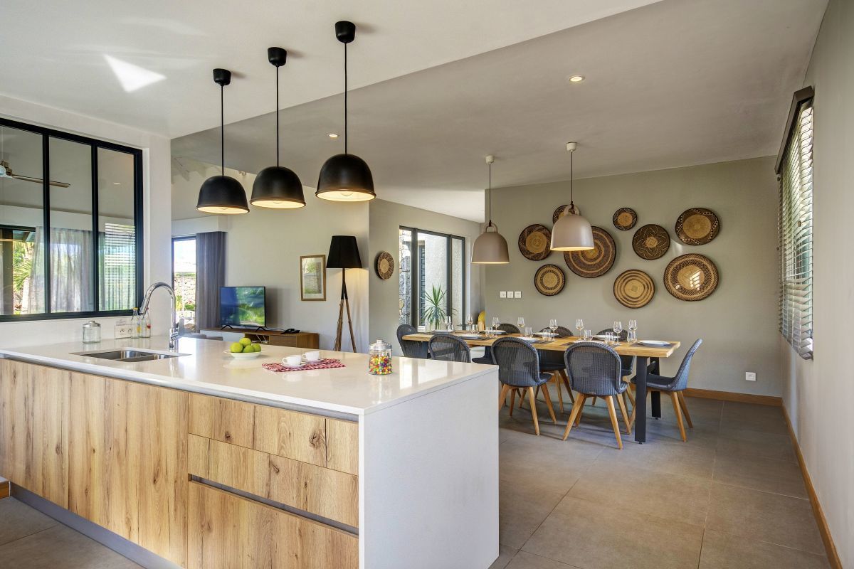 Mythic Suites & Villas - Interior