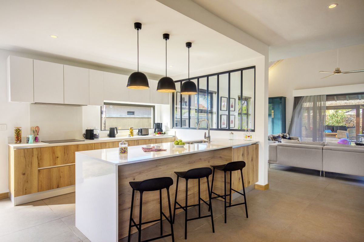 Mythic Suites & Villas - Interior
