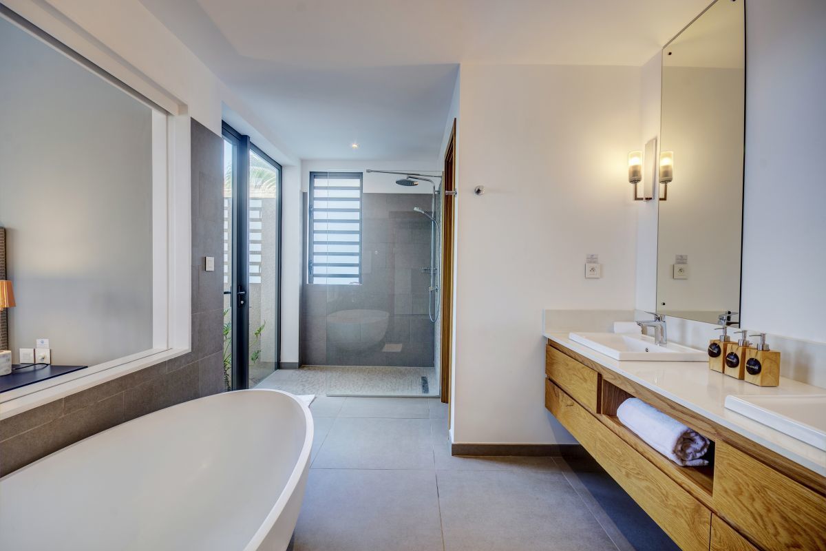 Mythic Suites & Villas - Room