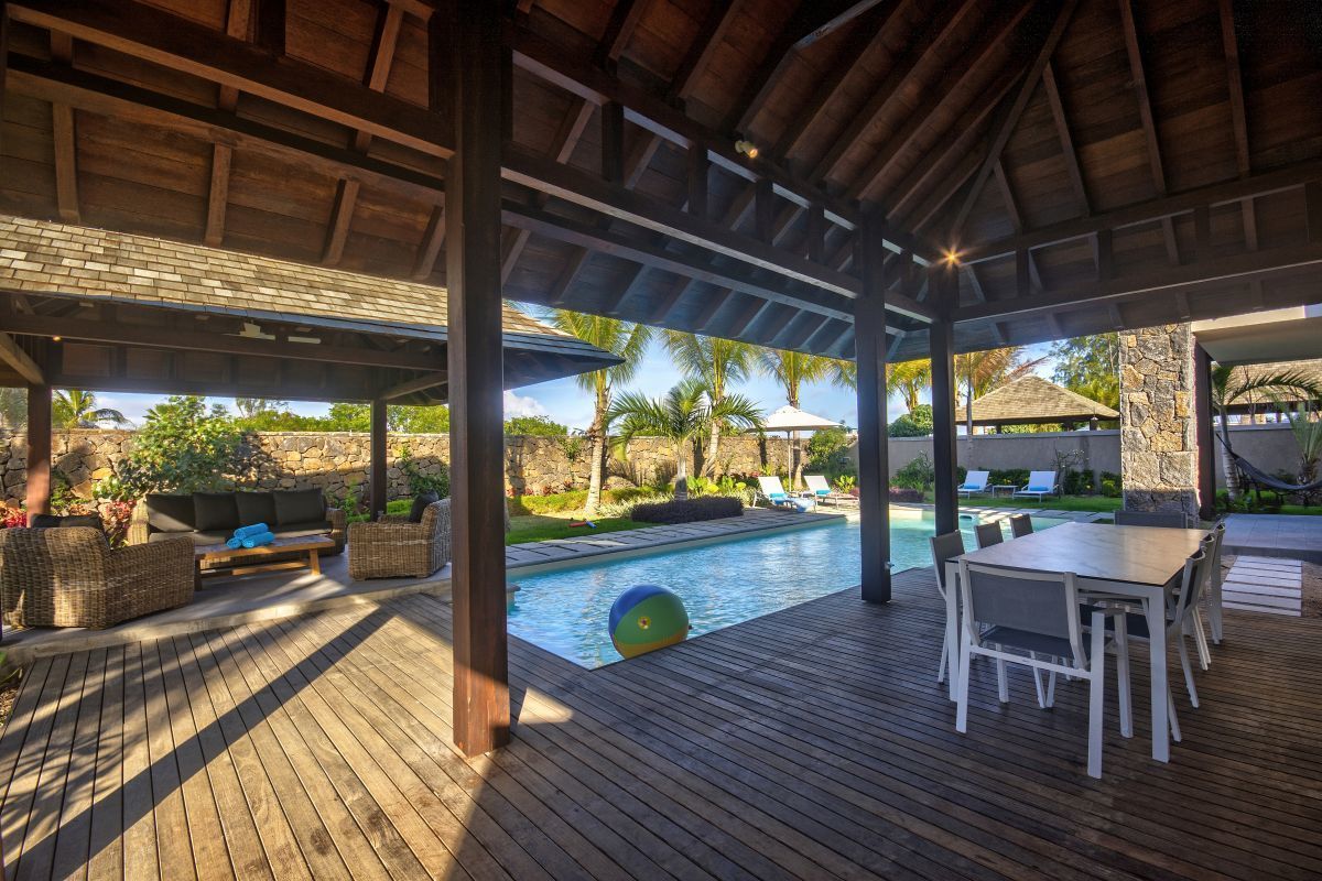 Mythic Suites & Villas - Villa Elegance