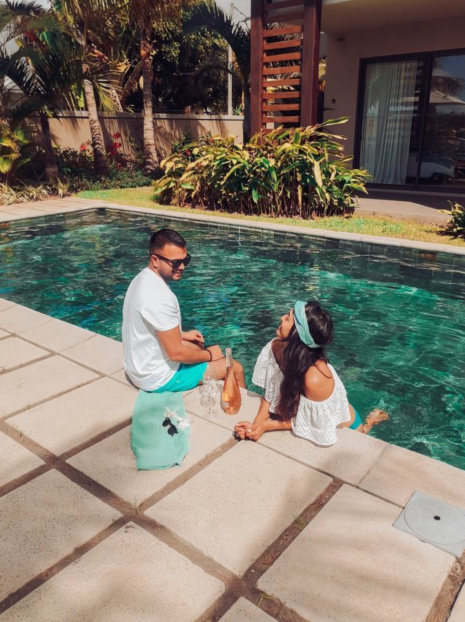 Mythic Suites & Villas - Pool