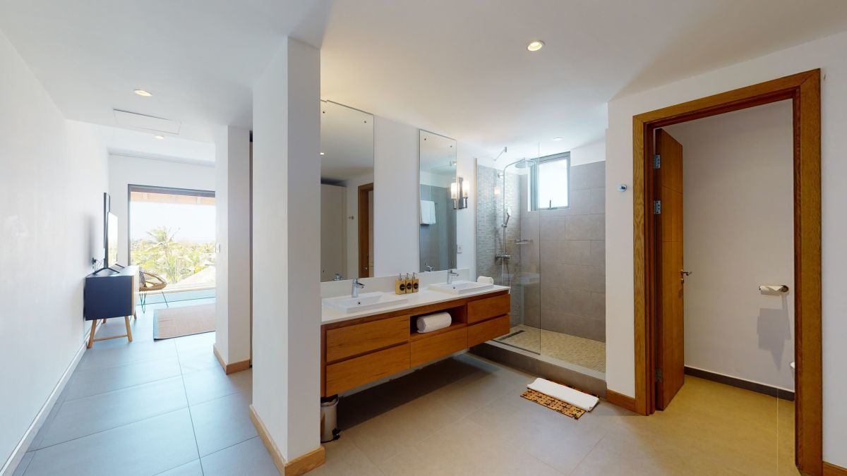 Penthouse Pool Suite | Salle de bain master bedroom 2