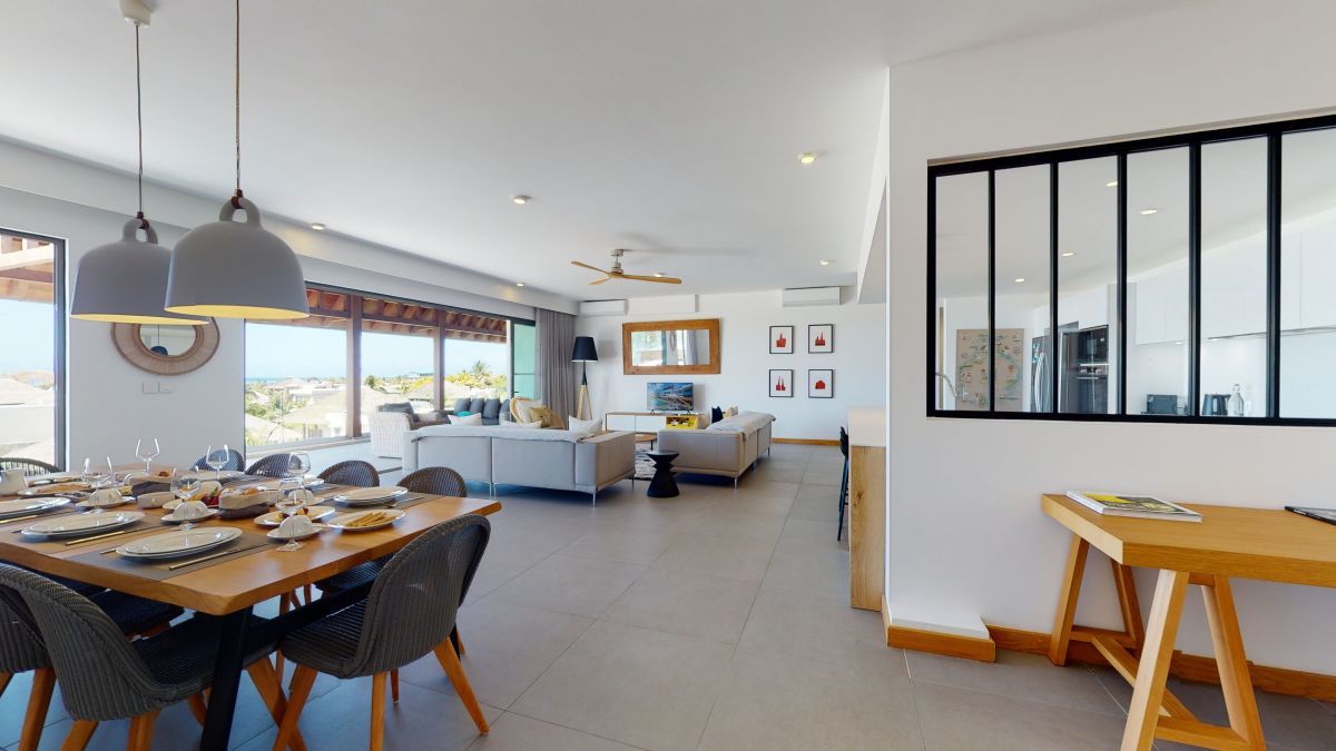 Penthouse Pool Suite | Entrée